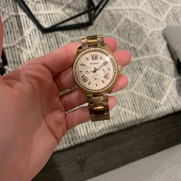 Rose gold fossil watch - Picture 1 of 6